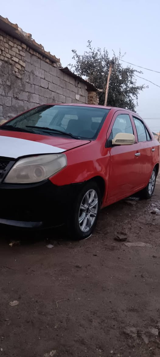 يالله البيع او مراوس  جيلي ام كي موديل12 رقم قادسيه سنوية ال2027 محرك كورله 1600 محرك وكير نضافه لا دخان ولا تنقيص حداديه جديده كهربيات كله شغاله كشر بيه خيسات بسيطه كلش مكاني الديوانية
 سعر 25 ***********
