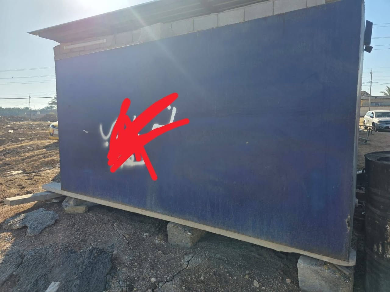 للبيع خزان حديد
سعه 33 برميل 
المكان السماوة الوركاء 
***********
