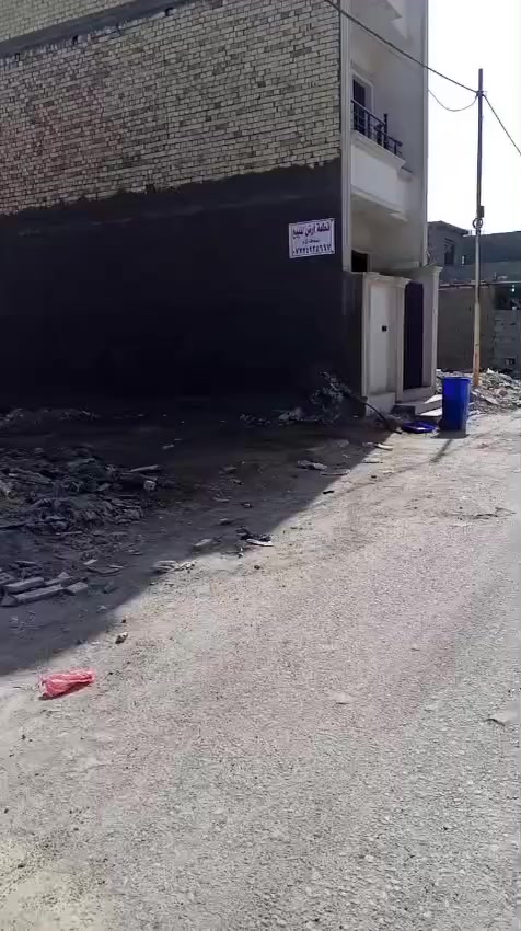 قطعت الرض للبيع ٥٠م ابودشير شارع خط النفط رابع قطعة على الجهه اليسرى زراعي قرار٢٥ السعر المطلوب ٢١مليون بيه مجال بسيط للإستفسار على الرقم التالي***********
