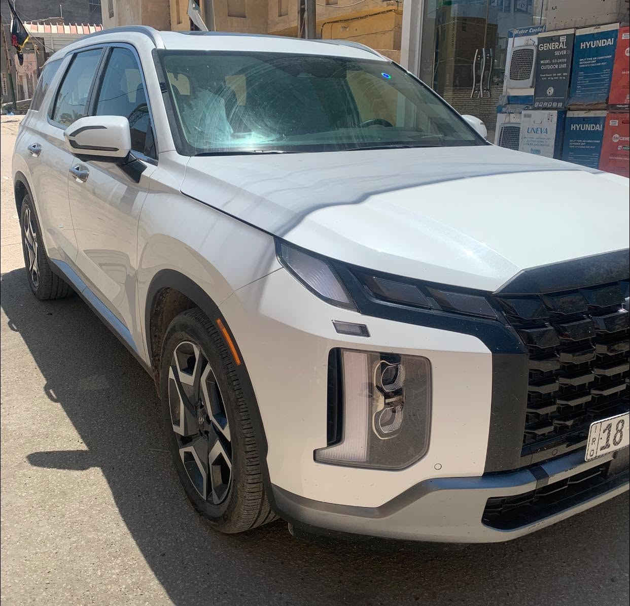 بلسايد
مديل ٢٠٢٥
وارد امريكي / صور لحادث مرفقة بدون ايرباك

فول مواصفات للاخير اعلى  فئه كالكرافي :
بنراما وكشنات خزن كشنات كهرباء تدفئه تبريد كشنات ودركه وداتاشو وهواي مواصفات 

ماشيه 10 ميل 
رقم بابل ب اسمي / كتاب شهداء  
مكان سياره بابل 
ترهم مراوس حسب القناعه 
للاستفسار : ***********
