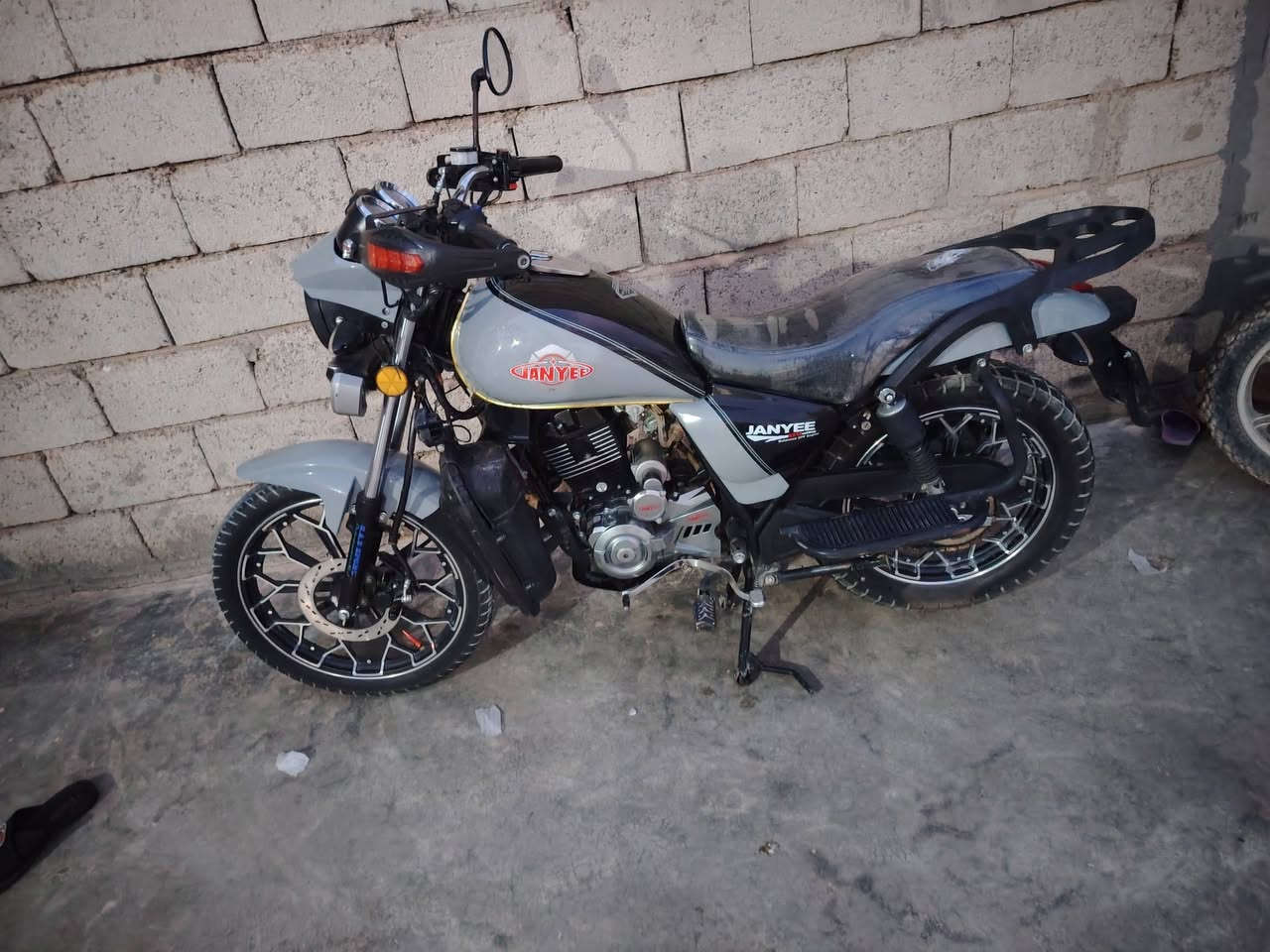 نب
هيوشه 23 للبيع بعدهة صفر المكان دلي عباس الشوهاني ***********
