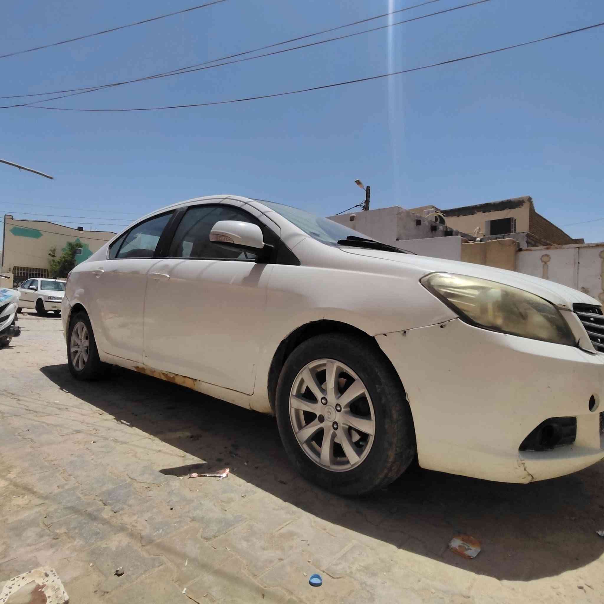 ​🚗 سيارة جريت ويل فولكس (Great Wall Voleex) موديل 2012 للبيع 🚗
السلام عليكم إخواني الطيبين..

​🛠️ المواصفات والتفاصيل:

​الموديل: 2012

​المحرك والكير: محورّة محرك وكير ياباني (كورلا) حجم 1600 سي سي، المحرك والكير مكفولات وقفل وبحالة ممتازة جداً. ترايك وين ماتريد 

​اللون: أبيض

​بدون حادث: السيارة بلادية بيها خيسات وملاحضات

​الداخلية والدواخل:  كلها نظيفة جداً وبحالة الشركة.

​الإضافات والكماليات: 

​دوشمة كاملة جديدة (فرو) درجة أولى.

​شاشة أندرويد حديثة ومتكاملة.

​بلوجكترات أمامية كشافات.

​حساسات خلفية بلادية للمساعدة بالوقوف.

​السنوية والملكية: السنوية جديدة وغير ساقطة، والسيارة جاهزة للتحويل. بسمي رقمه بابل 

​💰 السعر المطلوب: [ 48ورقة وبيه مجال بسيط للشراي الطيب]***********

📍 مكان التواجد: الديوانية / الشنافية.
