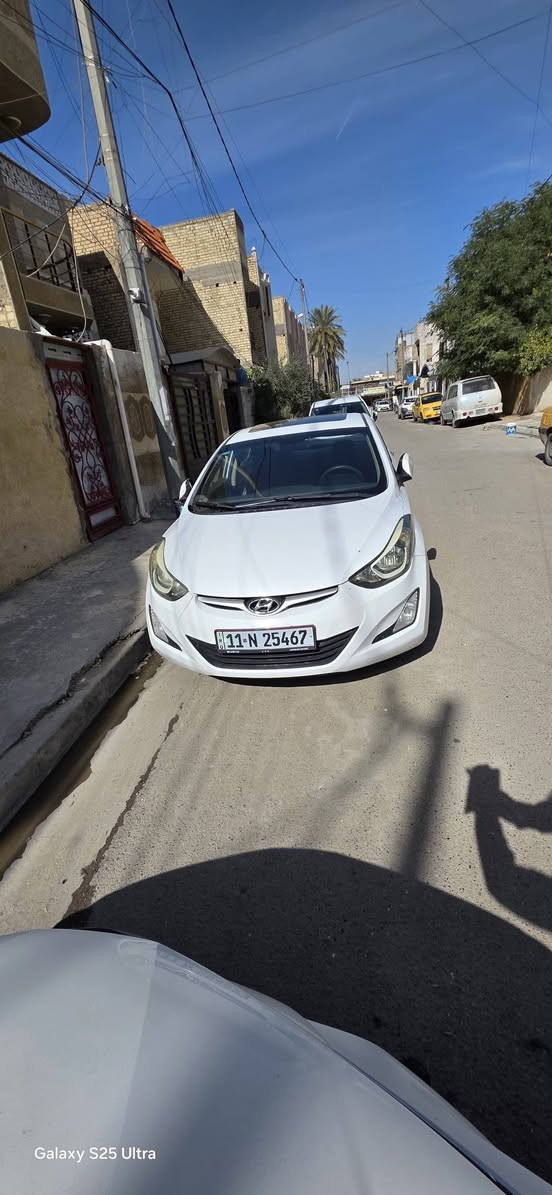 سلام عليكم
النترا مديل ٢٠١٥ خليجي 
لون ابيض 
مكينه ١٨٠٠ دوش 
ماشيه 188 الف
مكان بغداد حريه 
***********
السعر ١٢٠
