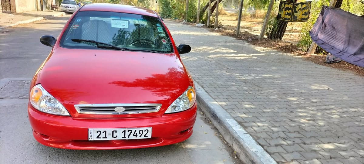 السلام عليكم عندي كيا ريو للبيع موديل 2002 بيهة صبغ عام جمالية مكينة وكير مكفولات تبريد شغال تخم تاير جديد رقم سليمانية جديد  هزة جديدة سنوية لغاية 2029مكان السيارة بغداد السعر 50$ الهاتف ***********
