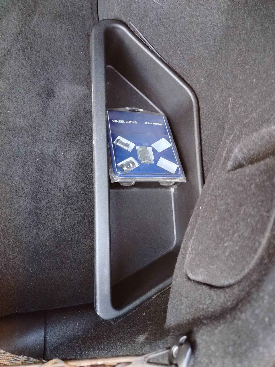 السلام عليكم
ارضيت صندوق النتره 21 ال26
ارضيات بلاديه النتره كاربت زيرو 21 إلى 26
محافضت أغراض النتره 21 إلى 26 مكانه في الجنطه
شبجه النتره بلادي
قفل تاير مع مفتاح بلادي النتره 21 إلى 26
مكاني بغداد الحريه
هاتف ***********
