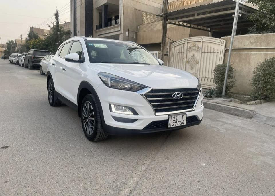 ‏سلام عليكم 

سيارة توكسان للبيع ￼٢٠٢٠ السيارة نظيفة كلش اخت الزيرو  ماشية ٤٢ الف    
فقط واتساب *********** ￼ 
مكان السيارة النجف الاشرف 
 السعر ٢٠٨
