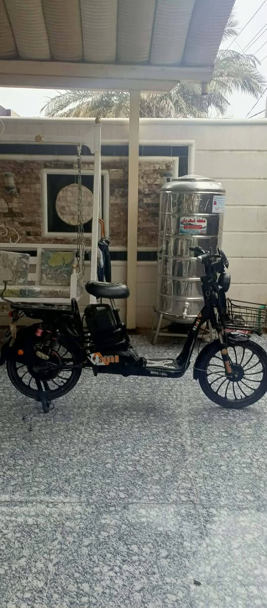 سلام عليكم
باسكل شحن للبيع 

موديل 2025

لون اسود 

بطاريات نص عمر 

مابي نقص فقط العداد ميقره 

بيع او مراوس 

السعر 250 وبي مجال 

ديالى شهربان 

***********
