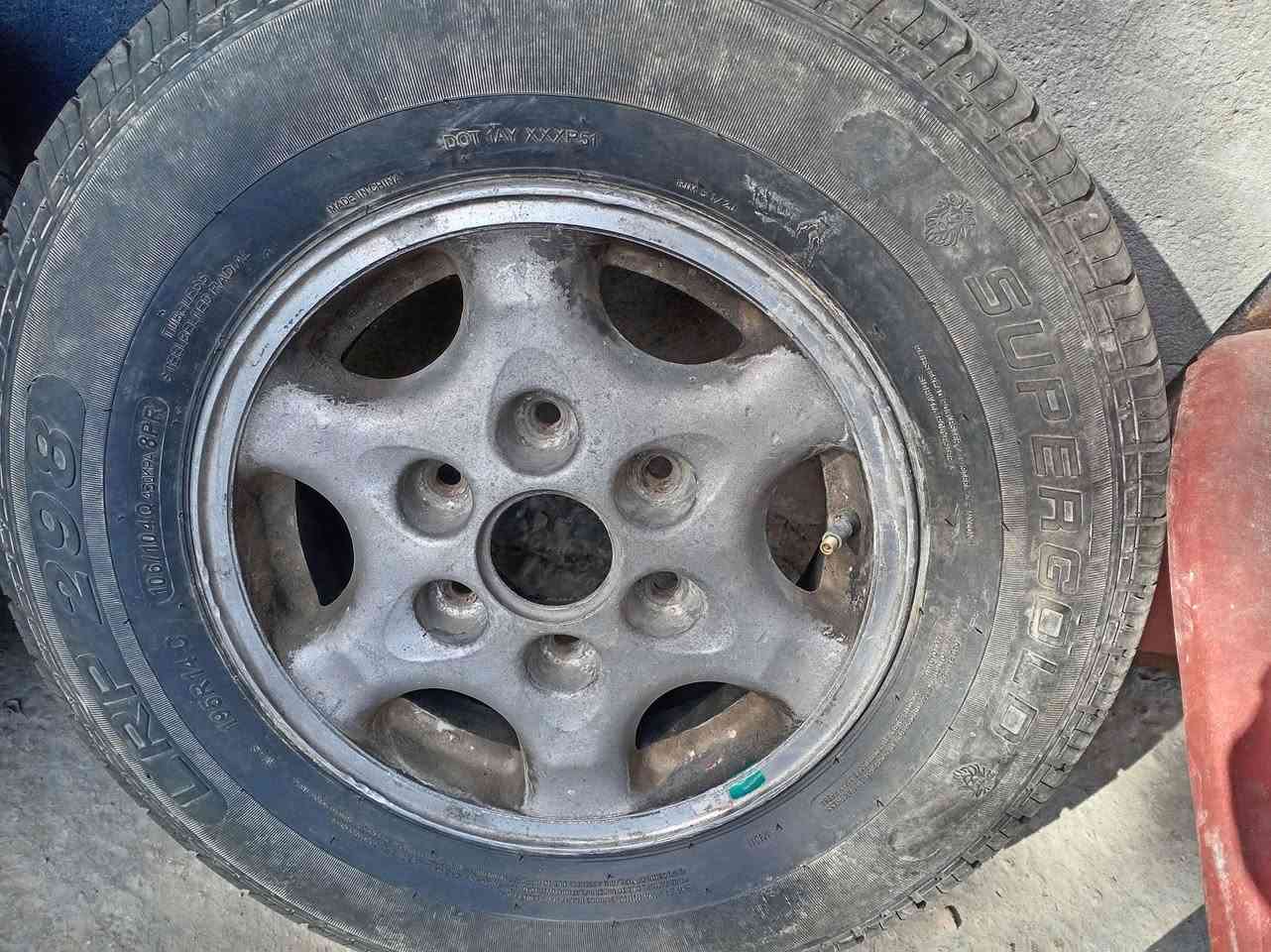 سلام عليكم تايرات اخو الجديد تخم تايرات جمسي نضيفات وا ٢ تايرات كيه جدد ويل كم مكان بابل مسيب ***********
