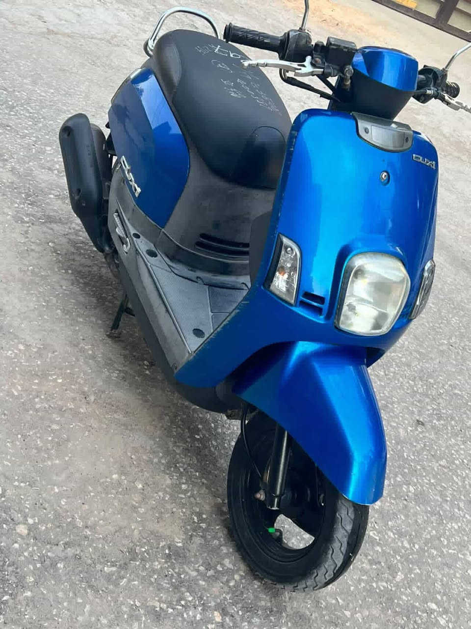 سلام عليكم بوليس نوزل للبيع 
مكفوله المحرك و الكفرات ختم واحد بلاديه من الطول لطول الشاصي كفاله 
مكاني كربلاء البوبيات 
***********
