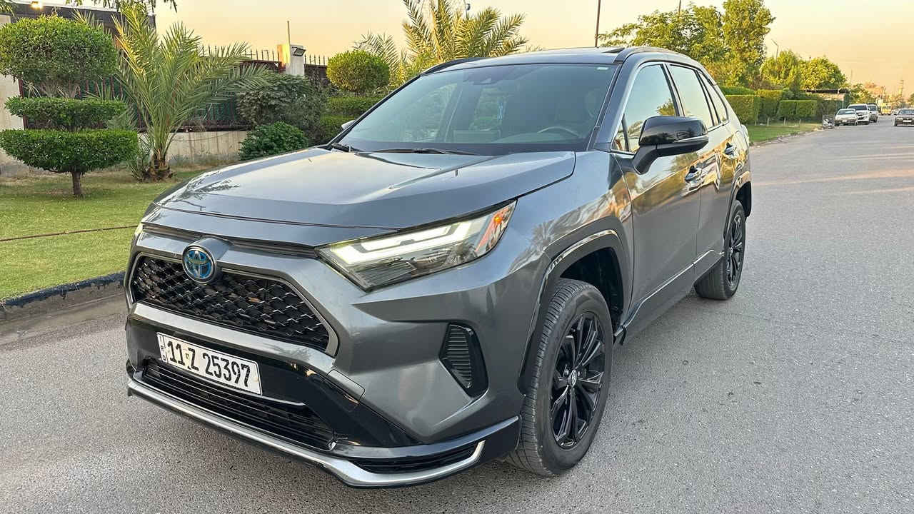 ((ارخص راف فور بالعراق ))

Toyta rav4 hybrid prim Se Plug-in 2023

راف فور برايم هايبرد بلك ان ٢٠٢٣ 

‎بلك ان) يعني يعني تكدر تشحنها )

على كهرباء البيت بيها 3 انظمه قياده 

‎ يعني تخليها ع الشحن مثل التسلا وتمشي بيها مسافة ٨٠ كيلو فول كهرباء بسرعه مفتوحه ومن يخلص الشحن  يشتغل الهايبرد والبانزين 

‎ماتتقارن بلهايبرد العادي لان اذا يوميه تشحن التفويله بانزين تكفيك ٤أشهر

1سلايد 
2تدفئة بالكشنات 
3رادارت 
4صندوك كهرباء ،
بعد بيها مواصفات 

حادث السيارة ضربات متفرقة بصفحة السايق وعكس السايق صبغت صفحتين لتوحيد اللون ايرباك برده فقط 
(( صبغ حزام ابيعلك ))

‎ ماشيه 33 الف مايل
‎  رقم بغداد بسمي تحويل مباشر 

السعر 185
وماكو هيج سعر بكل العراق 

 بغداد-حي الجامعة
للاتصال  : ***********
