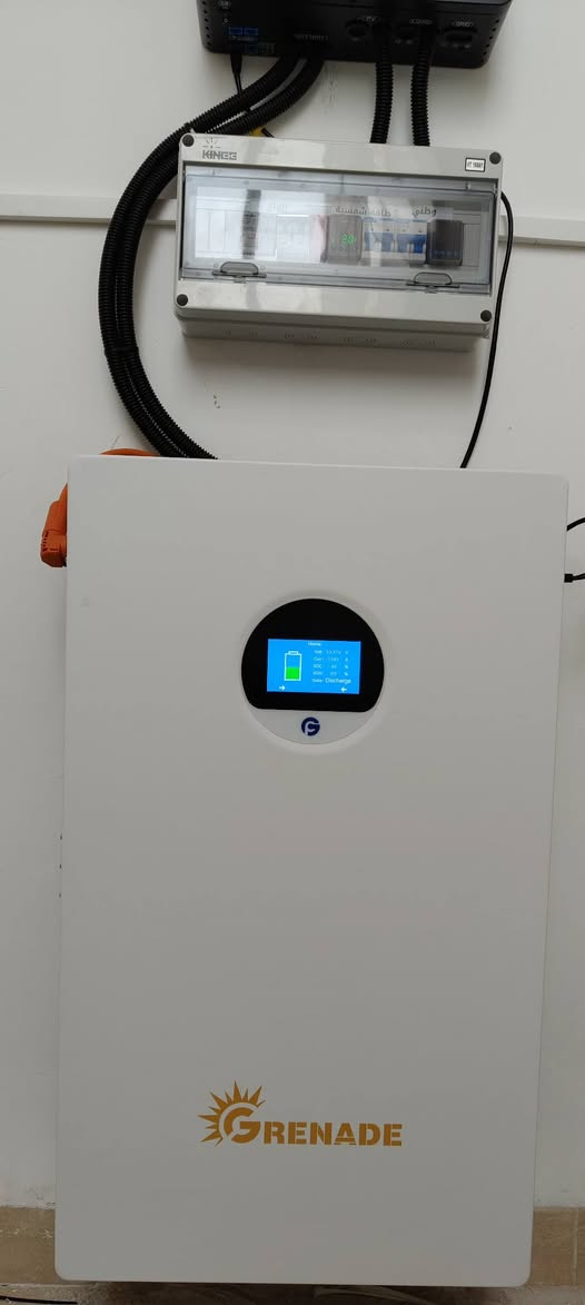 مرحبا ....
تابعو دقة وتفاصيل العمل...
عيش ورتاح وشتري راحة بالك وودع الانقطاعات المتكررة وهبوط الفولتية  مع توفير كهرباء على مدار 24 ساعة..

تم اكمال عمل منظومة 12 امبير نهاري وليلي 10 امبير في محافظة كركوك منطقة تسعين
متكونة من 
الواح لونجي  هايمو 7 بايفشل عدد 6 لوح 615w
انفرتر عدد 1  كوزباور 6kw

بطارية ليثيوم عدد1 10kw من شركة كرينيد
ضمان 5 سنوات خلايا

للاستفسار مراسلة الصفحة او الاتصال عالرقم ***********
المهندس طارق برهان
