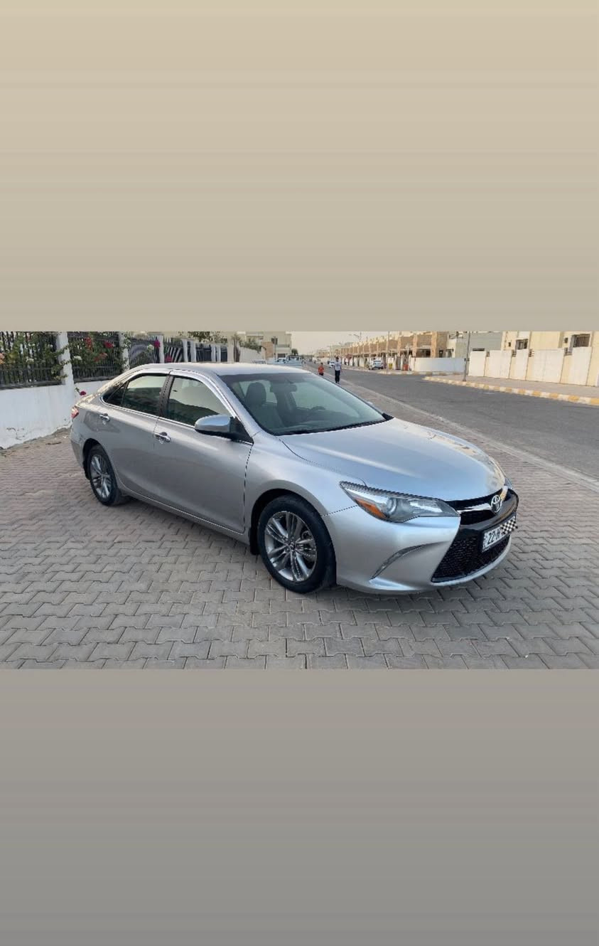 السلام عليكم 
للبيع كامري موديل 2017 SL رقم اربيل الجديد سنويه جديده بأسمي تحويل ثاني يوم 
مكينة 2500 المرغوبة 
كشنات كهرباء 
كير ومكينة مكفولات كفالة عامة 
السيارة جديدة بدون اي نقص 
حادثها موضح بالصور  بابين  مبدلات بلاديات
السعر 162 بيها مجال قليل ***********
