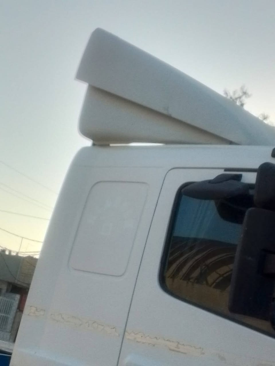 السلام عليكم كاسحه اكسور جديده سعره 4اوراق رقم هاتف ***********
