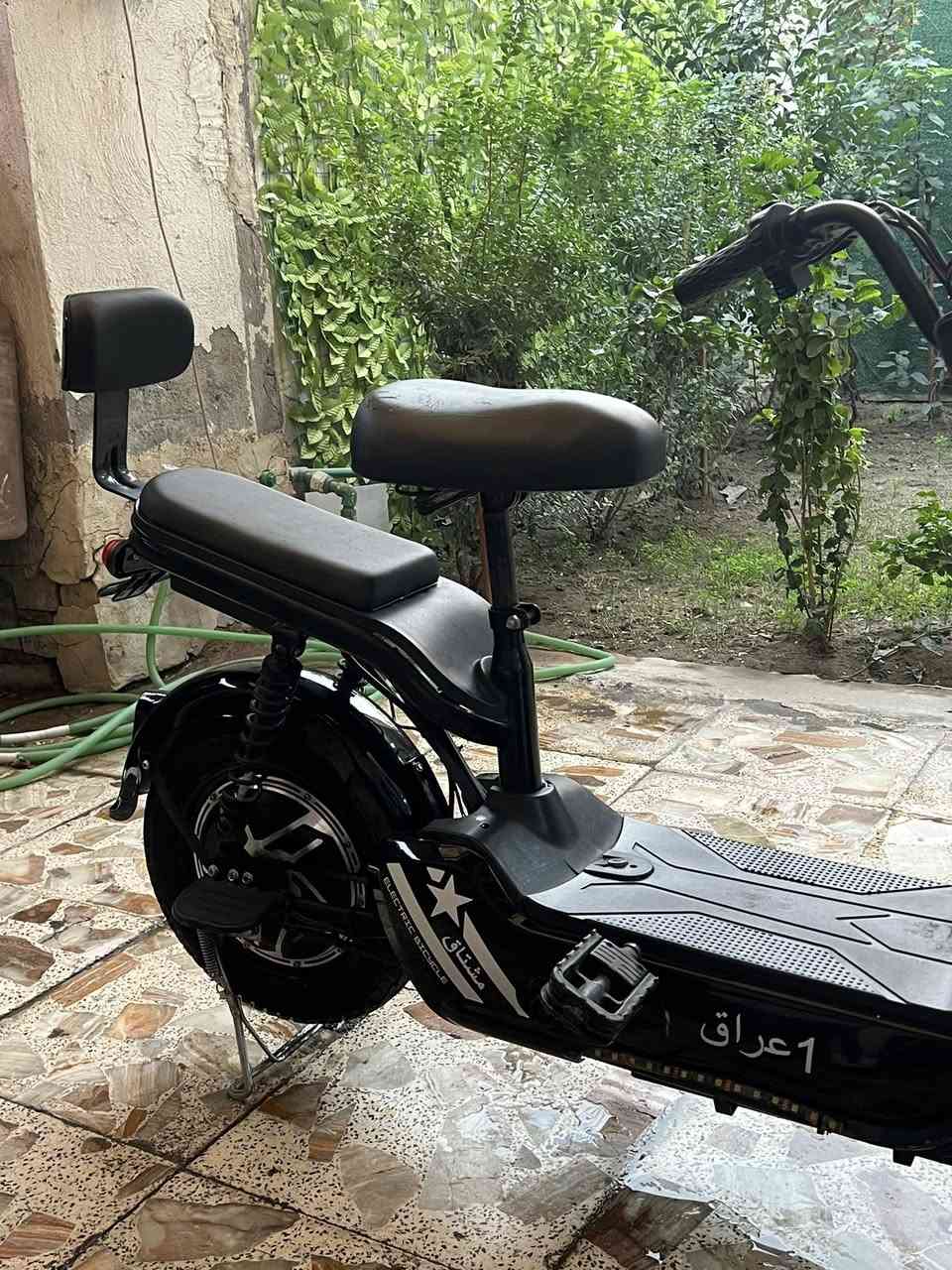 للبيع سرعه بلعداد تقره ١٠٠ حجم ٢٤ بس ممتاكد جديده قفله ١٧٥ 
مكاني بغداد *********** السله الاماميه موجوده بس شايله
