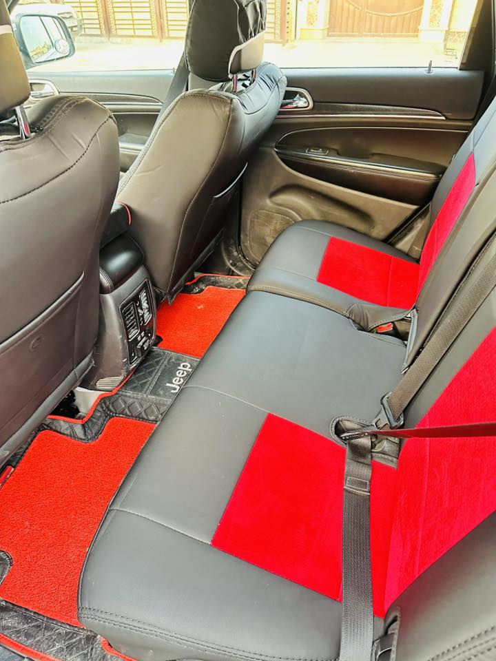 السلام عليكم
جيب شيروكي 2018
وارد امريكي
بغداد /سنويه بأسمي  نافذه لغاية 2030
السعر ٢٥٥ ورقه
***********

مكان السيارة :  بغداد /   الدوره
