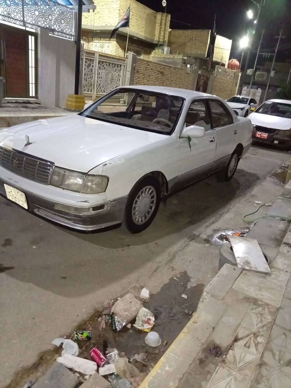 سيارة جاهزة مكينه وكير ضعف قليل موديل 93 سنوية منتهية 2019 صاحبه بصره زبير ما ندلة سعره 19 قفل بيع مستعجل مكانها ناصرية مركز الاتصال على الرقم *********** او ***********

