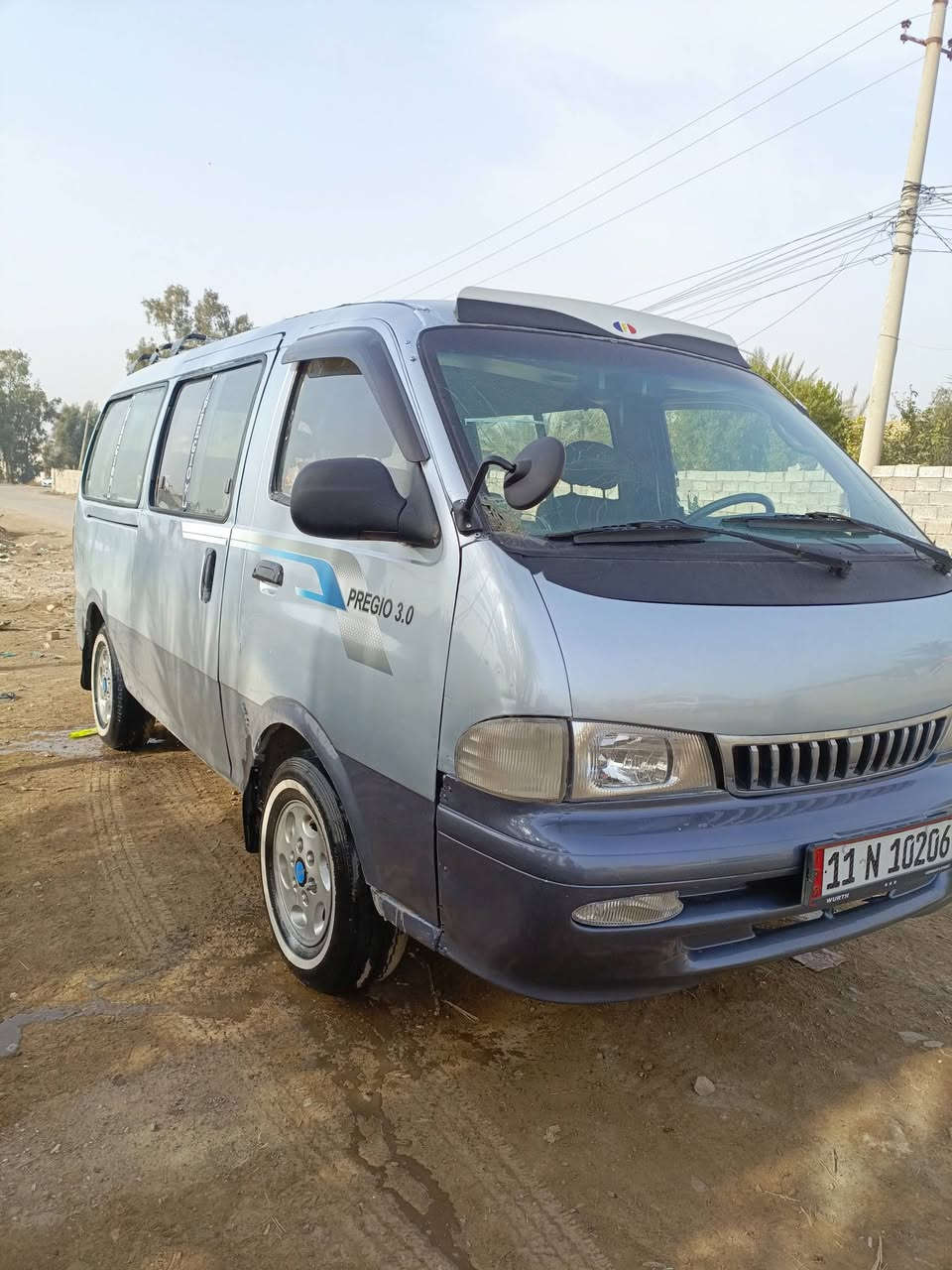 بريجو للبيع موديل٩٩ رقم نكليزي بغداد داخله هزه جديد  مصبوغه جماليه دوشمه نضيفه تخم تاير  محرك كير اكسل نضيفات كهربايات شغاله سيارة جاهزه شاصي واحد معمر فول مصفرة هيئه ومرور تحويل ثاني يوم.  سعر ٧٣ وبيه مجال مكاني بغداد ابو غريب***********==***********
