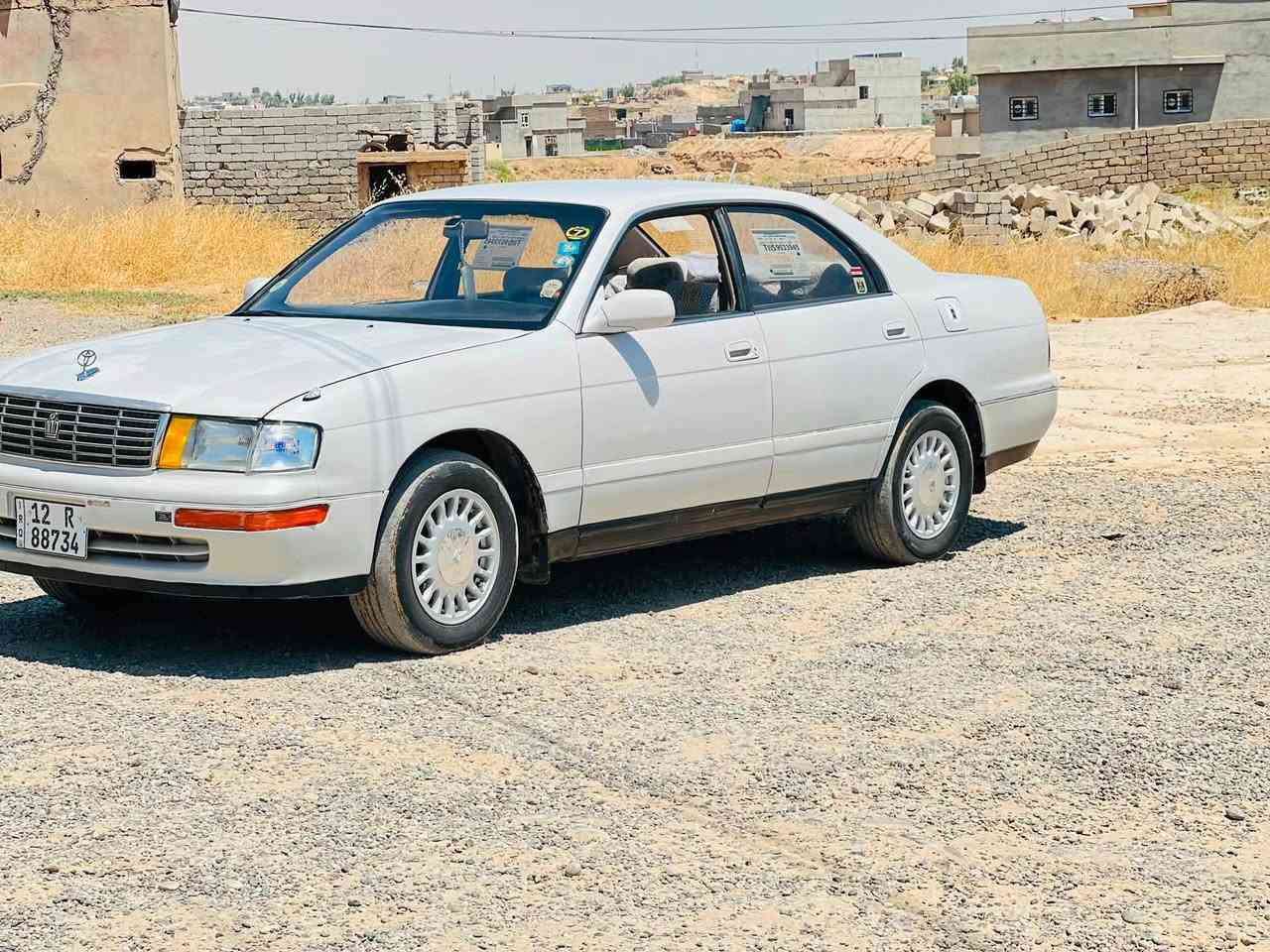 السلام عليكم سياره بطه للبيع موديل 1992 متصل محرك كير 2500 شرط تبريد ثلج صدر تايرات كلو نضيف رقم نينوى دولي سنويه و هزه جديده بيها مكانين صبغ فقط بدون ضرر شرط السياره بلاديه و نضيفه السعر 52 وبيها مجال
اتصال ***********
