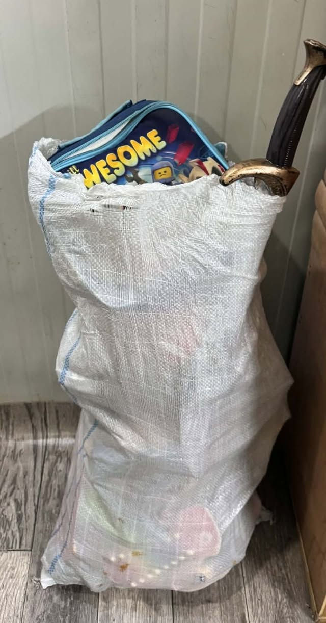 السلام عليكم كونية العاب اكثر من ٢٥ قطعة مع التوصيل٤٥ الف يعني القطعة اقل من ٢٠٠٠ دينار للبيع شلع كلهن


**إذا كنت صاحب هذا الإعلان وتريد حذفه لأي سبب، رجاءا أرسل رسالة إلى الدعم الفني**