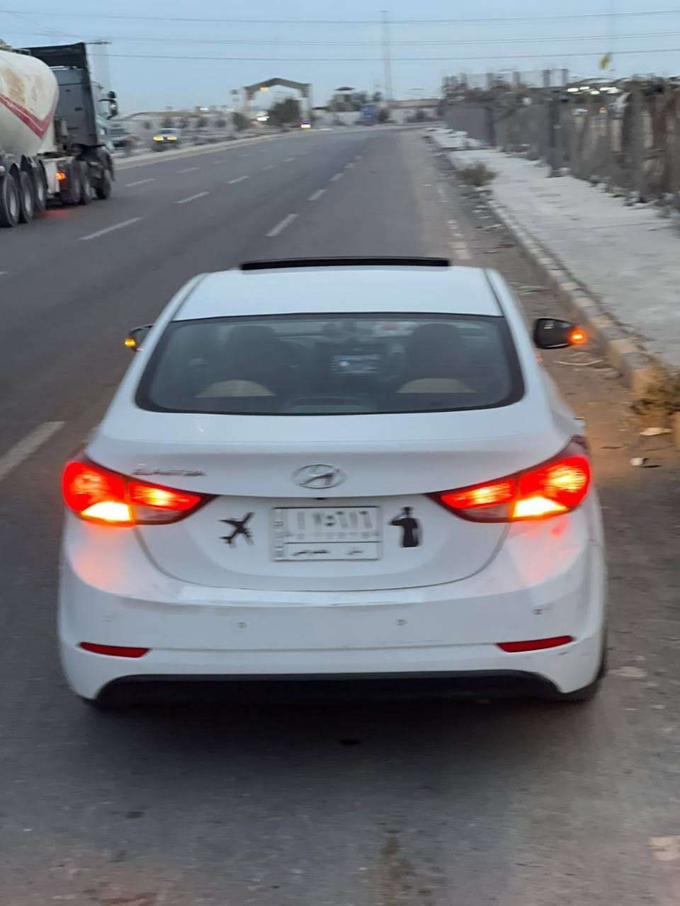 سلام عليكم ورحمة الله وبركاتة

انتره مديل 15

مكينه 1800

سياره حلوه وجهازه منضومه تبريد جديده داخل جلد تبريد قطعتين بيه منضومه غاز بسمي سياره مداور ثاني يوم سعر 110 وبيه مجال

سياره بيه جاملغ الوره مرجعينه نفسيته وبيه باردات سياره

المكينه بيه خيط بخار قليل كلش

الستفسار أكثر *********** اتصل ودلل
