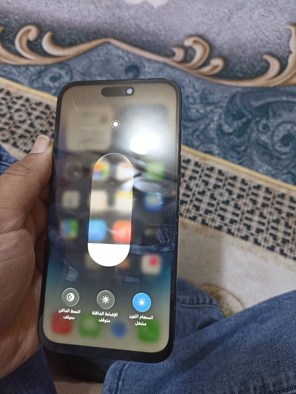 السلام عليكم ايفون 14 برو ماكس ذاكره 256 بطاريه 96 مبدل ضهر اصلي.وشاشه فيس ايدي شغال الحهاز مكفول من اي خلل سعره 450 الف نهايته
