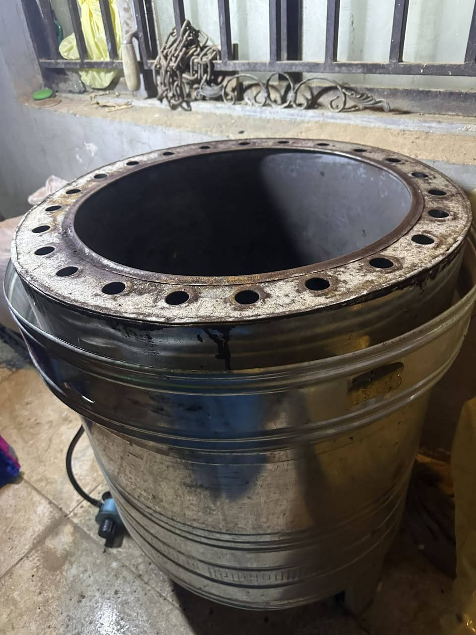 تنور للبيع استعمال قليل جدا شغال ناره ممتازه اي ضرر مابي النار ممتازه


**إذا كنت صاحب هذا الإعلان وتريد حذفه لأي سبب، رجاءا أرسل رسالة إلى الدعم الفني**