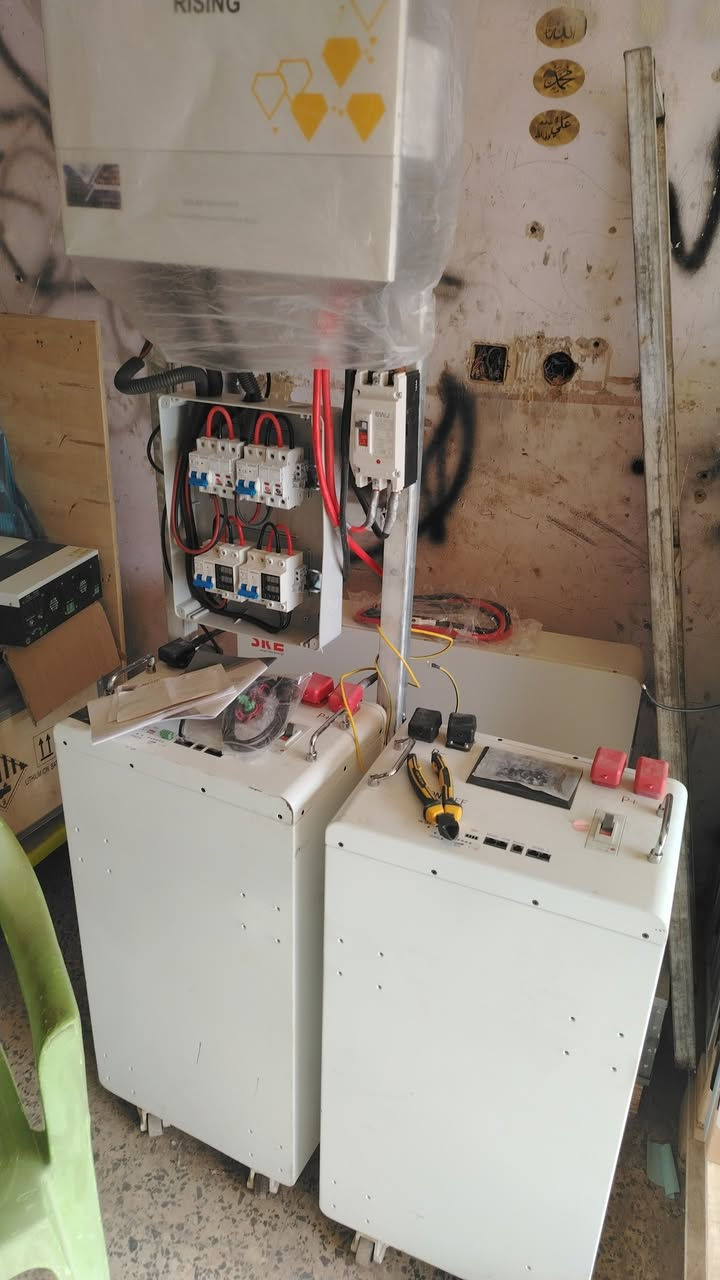 سلسلة من العربات المنظومات الجاهزة لماتحتاج كادر تنصيب بيدك تشد الحار والبارد وبيتك يشتغل بفولتية ٢٣٠ عندنا ١٠امبير و١٥امبير و١٦ امبير  و٣٠امبير و٤٥ امبير 
للتواصل *********** ذي قار ناصرية توصيل لجميع المحافظات 
#مكتب علي سر الوجود لطاقة الشمسية
