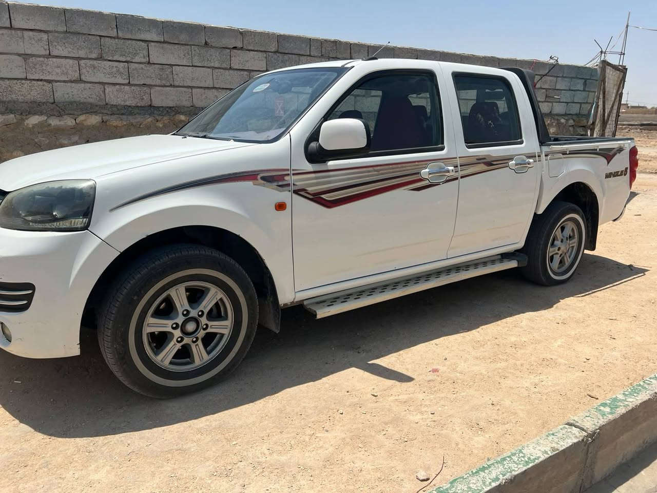 سلام عليكم كريت ول موديل 2019 سياره مكفوله من الضربه مكينه وكير وتبريد واكسل وحداديه خير من الله سياره جاهزه وحلوه رقم السياره بابل بسمي مكاني سماوة  سعر 90 وبيه مجال قليل ***********
