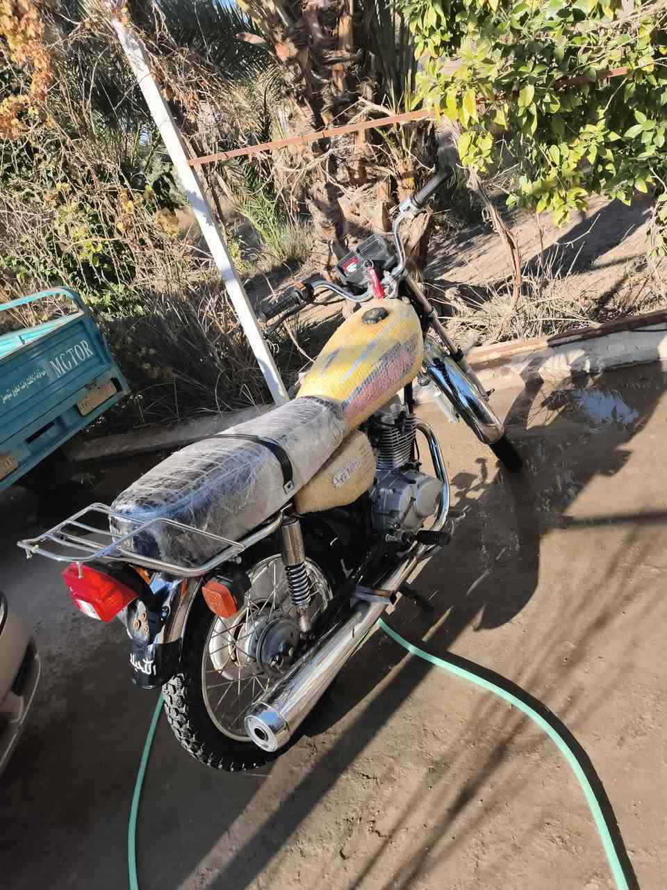 سلام عليكم نامه شلامجه ركز شلامجه موديل 22 كلك مكفوله من السرقه ومكفوله مكينه ناعمه ورزنه رايدها ب 400 وبيها مجال تواصل ***********
