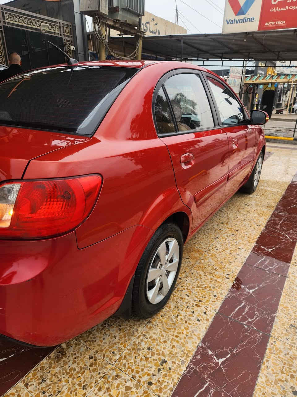 السلام عليكم كيا ريو موديل 2011 خليجي مواصفات برايد داخل اسود كير عادي تحكمات ستيرن    جامعه كهرب محرك 14 شرط لا صرف ولا نفخ السياره بدون صبغ كلين فقط تعديل بارد  سعر السياره 88 ورقه بها مجال ضروري لو ما نرجع  واحد ضخم تايرات جديد صدر امامي خلفي جديد رقم اربيل سنويه جديده شرطه تحويل سياره حي الجديده عنوان الموصل الايسر *********** كورك ***********
