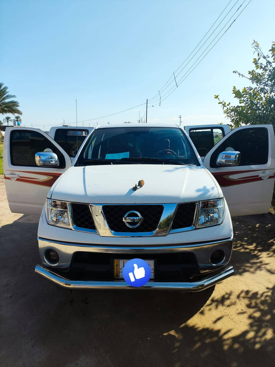 السلام عليكم 
نيسان نيفارا موديل ٢٠١٠ رقم بغداد ٦ كير عادي
محرك مكفول ما مفتوح تخم تاير 
صدر جديد كهربائيات كلها شغاله
تبريد شغال ثلج سياره جديده مكفوله كفاله عامه 
من الصبغ والبارد سياره مال جناي 
ما ناقصه اي شي المكان بغداد اليوسفيه 
للاستفسار ***********
