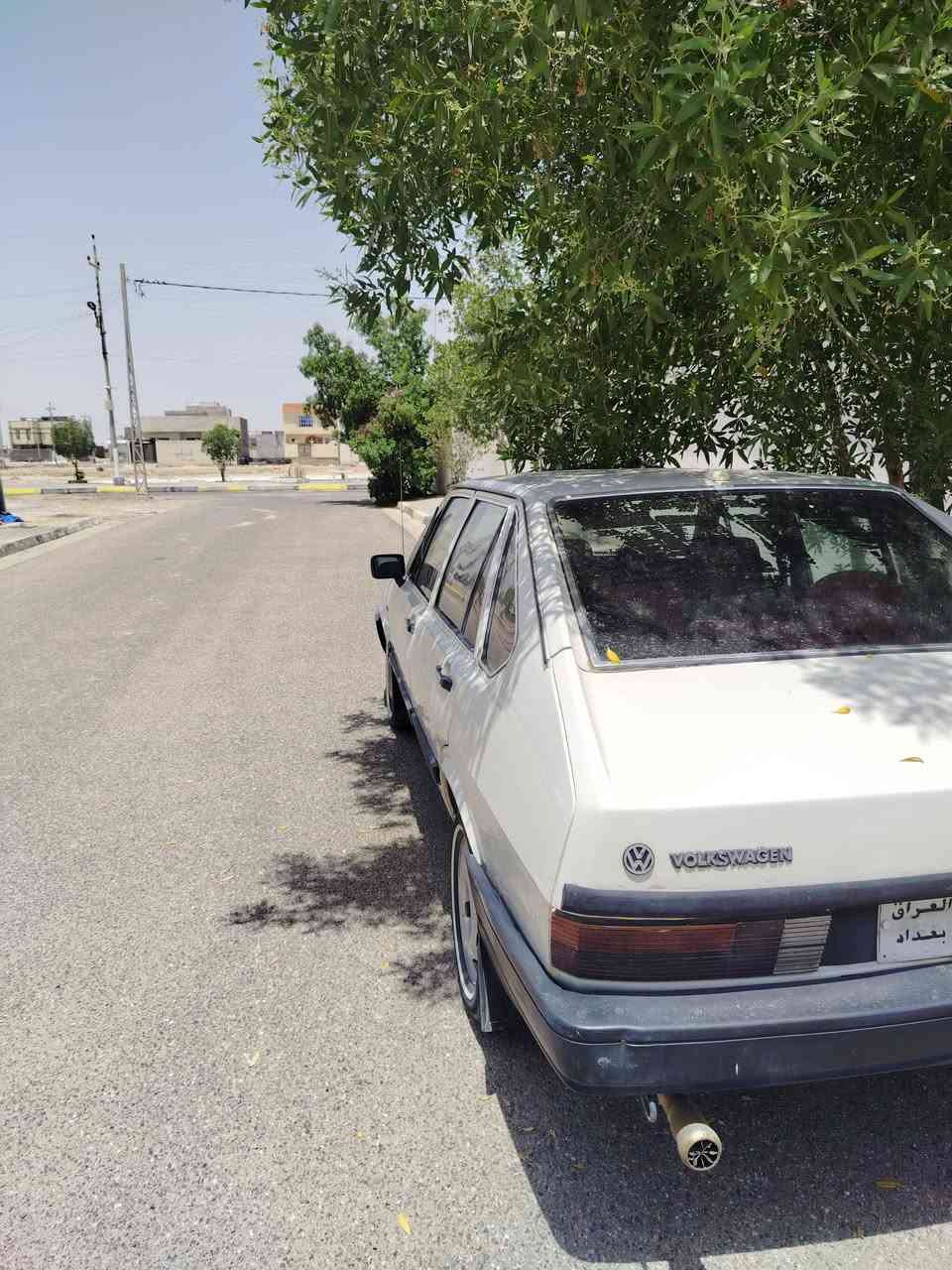 موديل ٨٧ سياره بلاديه بيها مكانات مصلحه ومضبوغه قليله كير محرك جاهزه من كلشي السعر ٣٥وبيها مال تبريد عوزه غاز رقم صاحبها *********** فقط اتصال  اتصال
