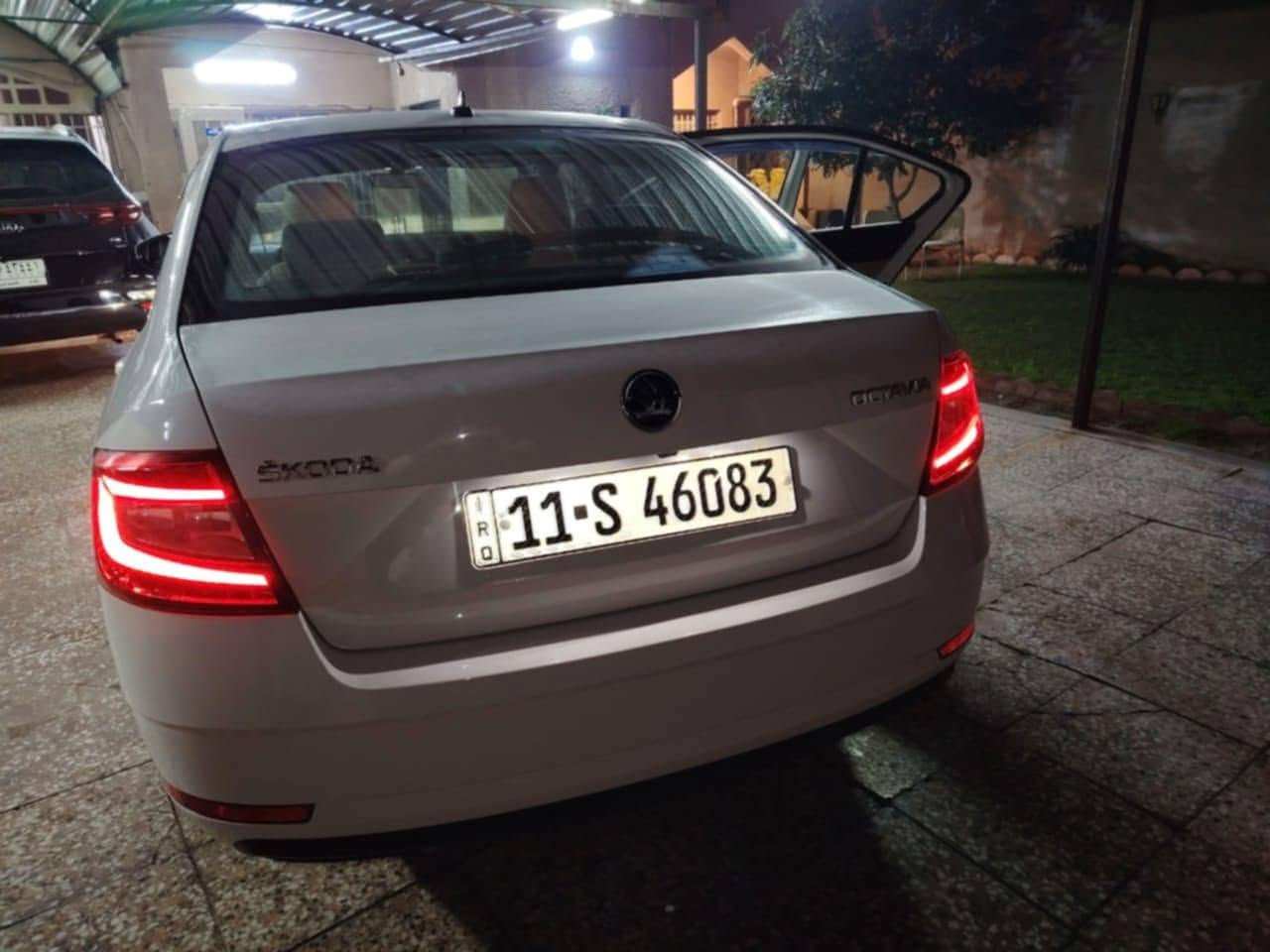 مكلف بالنشر
للبيع سكودا اوكتافيا ٢٠٢٠ فول مواصفات حرة مشروع وطني 
محرك ١٦٠٠ تنفس طبيعي mpi كير اوتو ٦ نمر 
فتحة سقف كاميرا خلفيه مكفوله من كلشي وصيانة كامله مسويلها 
ماشية ٥٥ الف
السعر ١٣٥ وبيها مجال
رقم صاحب السيارة
+9647828729991


**إذا كنت صاحب هذا الإعلان وتريد حذفه لأي سبب، رجاءا أرسل رسالة إلى الدعم الفني**