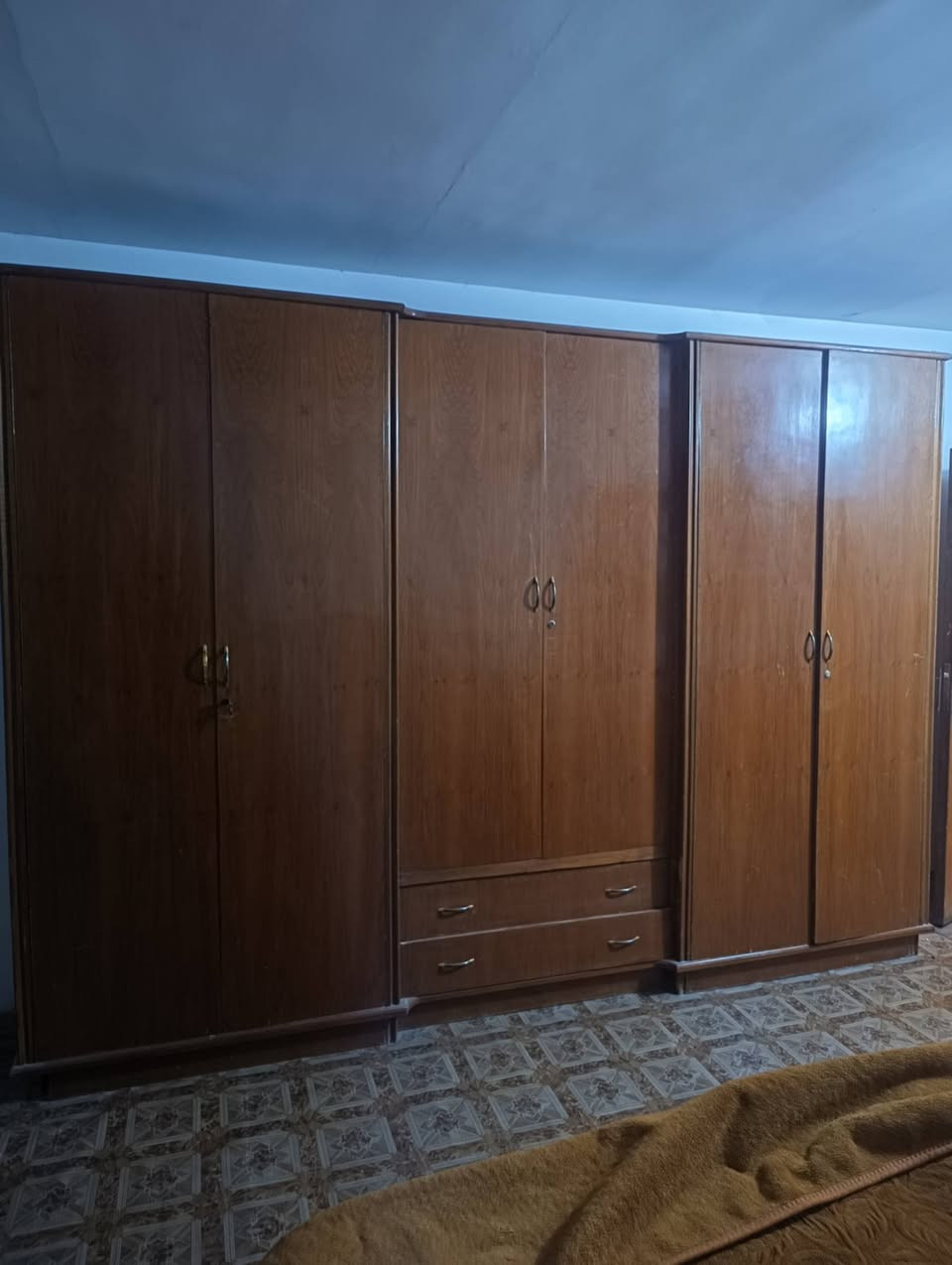 غرفه صاج تكمة ب٧٠٠بيه مجال
مكتبه٧٥
ميز ٦٥
طبلات ٣٠
سنك٨٠
شعب


**إذا كنت صاحب هذا الإعلان وتريد حذفه لأي سبب، رجاءا أرسل رسالة إلى الدعم الفني**