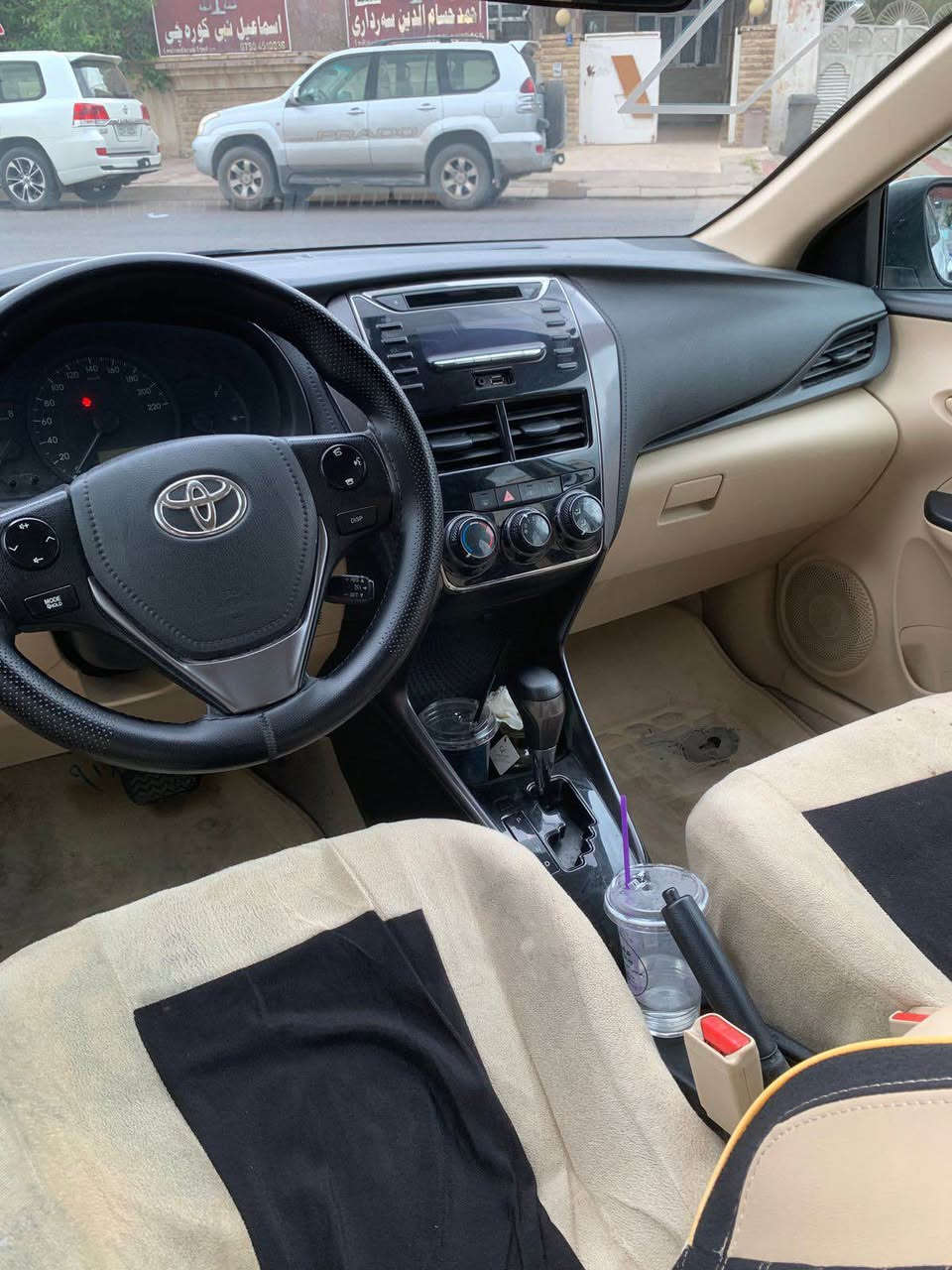 پێنج پارچە و سەقف سبوغ 
پێش و پشتی کەپسە 
ناودەرگا و شانی لای سایق 
کەمەک هەیتی 
رەقەم و سەنەوی نوێیە 
ڕۆیشتن 114 هەزار کم 
مەکینە V4,15 کەپس 

نرخ / ١٠٨ $

ژمارە موبایڵ (***********) أربيل, العراق
