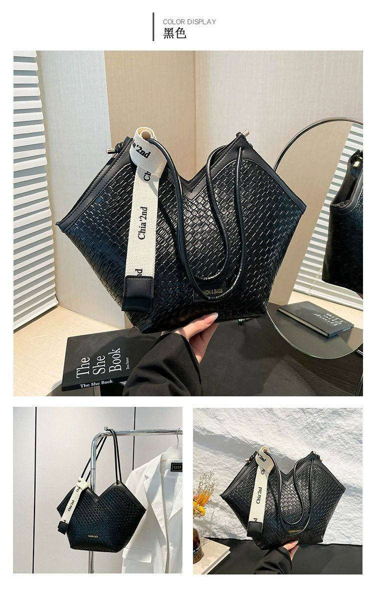 #وصلت وجبه جديده من جنط 👜
كوالتي عالي 
جلد طري 🫰🏻
هدايا عيد المعلم 👩🏻‍🏫

⤵️⤵️


**إذا كنت صاحب هذا الإعلان وتريد حذفه لأي سبب، رجاءا أرسل رسالة إلى الدعم الفني**