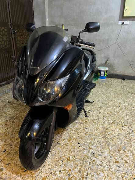 السلام عليكم 
فورزه 010 S7
دراجه كفاله عامه ماعده شخط زغير موضح بصور 
 على وضع الرمبه الدراجه
عارضها 20 ورقه  
مكاني الامين ثانيه 
***********
