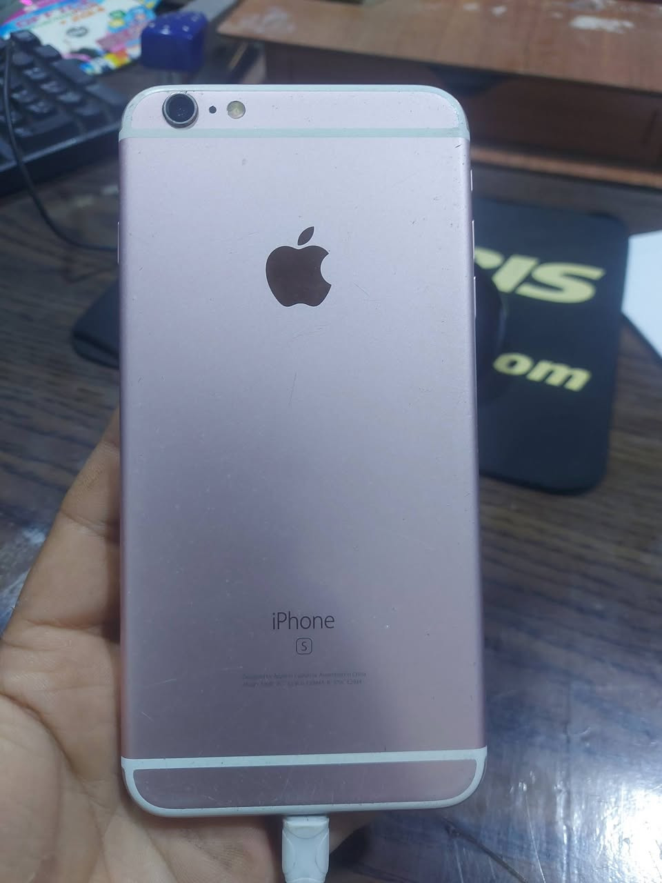 السلام عليكم جهاز ايفون عندي قديم وشغال مابي عطل الذاكره ١٢٨ بصمه شغاله كاميرا فقط حساب بي زدوماعرفه بسعر ٣٠ الف مكانا التاجيات


**إذا كنت صاحب هذا الإعلان وتريد حذفه لأي سبب، رجاءا أرسل رسالة إلى الدعم الفني**