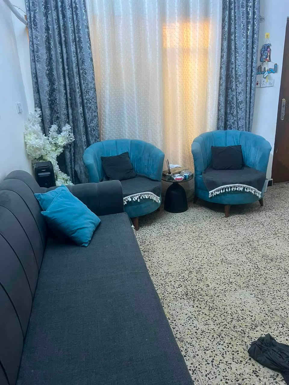 سلام عليكم مستخدم شي قليل
400 تخم
400 الغرفه
50 براد
150 مجمده
ميز بلازمه25
كاونتر 150
75 طباخ
بلازمه 150
العنوان بغداد موصلات شرطه الرابعه
***********
