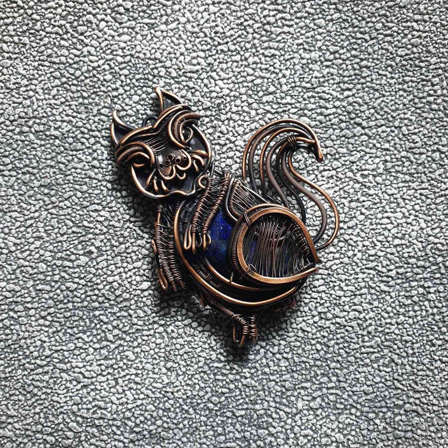 Wire wrap with a beautiful combination of stones. You can order the model. If you are interested, contact my messenger. Thank you.


**إذا كنت صاحب هذا الإعلان وتريد حذفه لأي سبب، رجاءا أرسل رسالة إلى الدعم الفني**