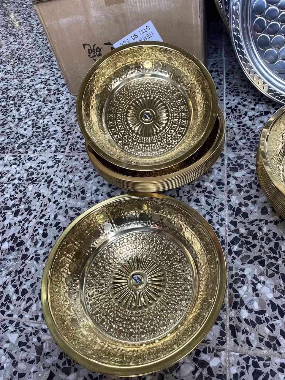 بضاعة صيني ويراني مشكل موديلات مختلفة يوجد نقليات وخدمة توصيل ***********
