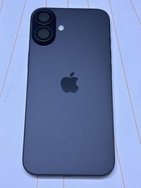 آيفون 16 بلس • ١٢٨ • ضمان ٨ أشهر