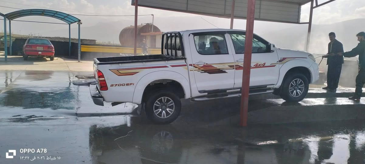 پیکاب مرزیە ❣️سحودی❣️ 2008رقەم دهۆک رەقمو سنەوی نوێ تا2029تحویل وکالە خرامە بشرت گێر ومەکینە دەبل ئکسلی بشرتەجەمپێکی خفی فی پێشی هەیە بەتانەی لای سکن تۆزێکی  گرتووە بەبێ شانسی بشرت😊 رسمی سۆنرم داناوە شانسی بشرتە سیارەکە سحودیە بتل قولاب لایت بەرزو نزم شاشە ئایپات و کامێرە وحساس پرەشوت ئیبیئێس ناو سور جام کارەبای فول ســــــــحودی سیارەی مالەوەیە هەموو گیانی بشرتە شوێن هەریر*********** أربيل, العراق
