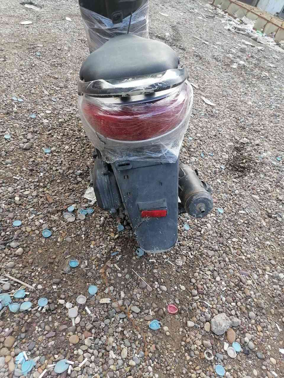 ببغاء نوزل نكره سلف وهندر كهربائيات شغاله دبلات حلوه بيها كلج محركها حلو قفل ٣٠٠
***********
