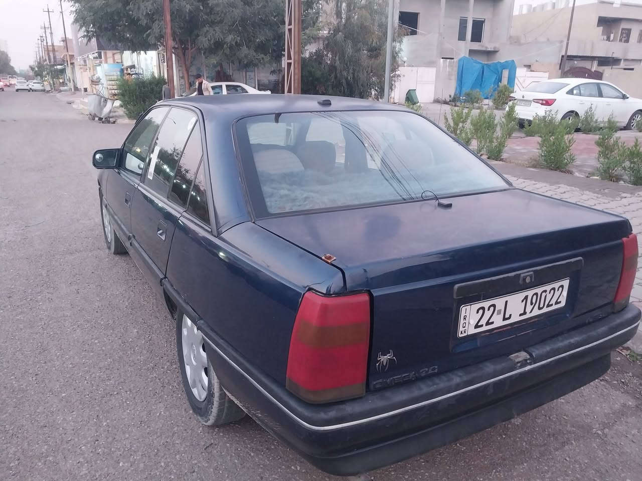 اومیگا مودیل 1990 گیر ئوتوماتیك گیر و محرك شرت رقم المانی دفتەر بەنزین بیە عنوان کرکوك سعر 33    ***********   ***********
