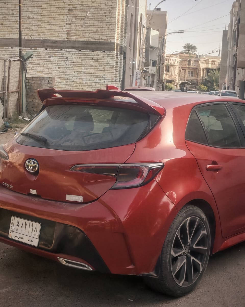 الحلوه للبيع 133 وبيه مجال بسيط 
كورلا هاج باك 2019 
حادثه موضح بصور بدون دواخل ورقم شاصي موجود بالمنشور 
ماشية  72 الف ميل
محرك  2000 كير 10 نمر طياره 
مواصفاته : 
شاشة دجتل 
تحكمات استيرن 
ابل كار بلي ـ اندرويد اوتو 
اوتو هولد
هاند بريك كهرباء 
وبيه اضافة دمام خلفي وسستم صوت قوي كلش وصوته كلش راقي 
........
العنوان / بغداد 
الرقم للتواصل ***********
