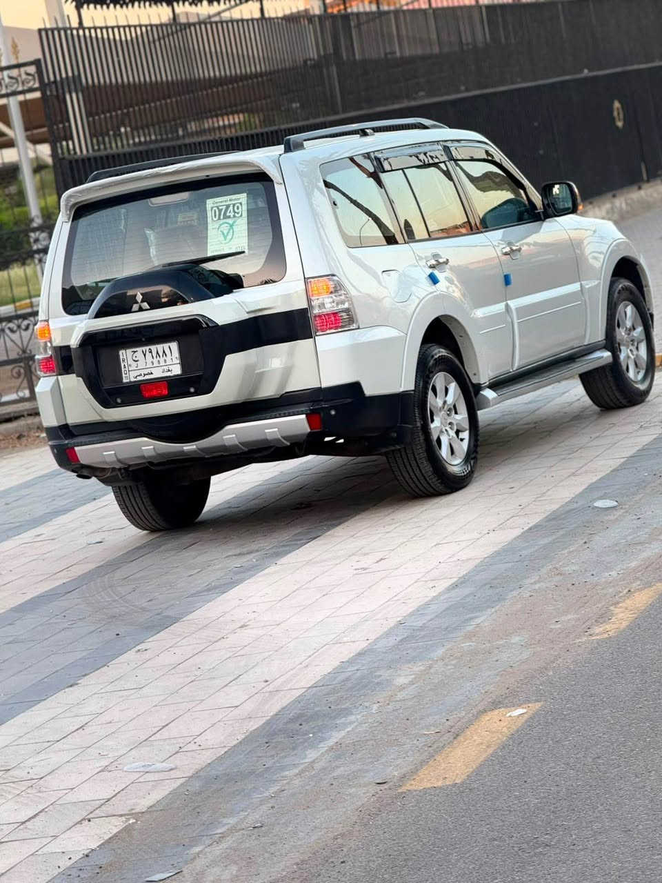 باجيرو 2009  حبتور فول مواصفات لون ابيض صدفي  رقم  بغداد مشروع واطني بدون حادث  سيارة  مكفوله كفاله عامه سياره كلين عله واضع الشركه معروفه خليجي السياره جديده مال جناي فورويل نضام دفلوك كشنات كهربائي اشارة بل مري شفط تحكم ستيرن شاشه اندرويد شاشات خلفيه  اصليه فتحه تبريد ثلاث قطع حساسات خلفيه زاد ثلاجه تخم تاير كير مكينه حداديه خير من الله سياره جديده لوك محرك6 السعر 129اتصل  وبيك خيروتدلل *********** السياره بغداد الكرخ بغداد, العراق
