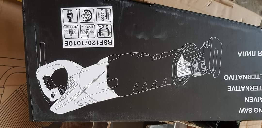 🔴 منشار ترددي احترافي 🔴
✔️ مثالي لقص الخشب، الحديد، البلاستك، والأنابيب
✔️ قوة عالية وأداء ثابت
✔️ يوفر جهد ووقت بالشغل
✔️ عملي للأعمال الإنشائية، النجارة، الصيانة، والورش
✔️ قوي وسريع بالأداء
✔️ سهل الاستخدام ومناسب للشغل اليومي
🔹 المواصفات:
▪️ القدرة: ١٠١٠ واط
▪️ القطر: 120 ملم
▪️ السرعة: 8500 دورة/دقيقة 
▪️ يعمل على كهرباء 220–240V  
🔹 الصناعة والشركة:
🏭 صناعة أوروبية
🏷️ Felisatti
🚚 التوصيل متوفر لبغداد وجميع المحافظات
💰 السعر:  ٧٥ الف 
📞📲 للاستفسار والطلب واتساب أو اتصال:
***********
