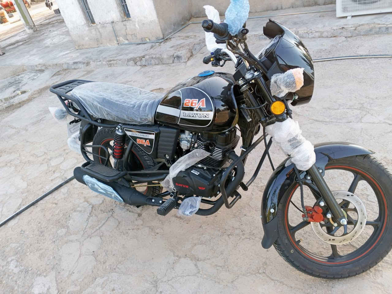 السلام عليكم
للبيع دراجه دايوان موديل 2026 زيرو ماماشي 

اوراق سكنر 

للاتصال *********** مكاني ديالى الخالص
