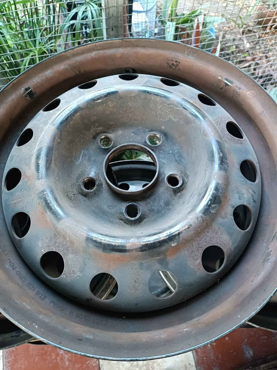 سلام عليكم
متوفر ويلات حجم 15 و16 أصلي ختم حاويه 
جمله سعر 100 
حله حي صناعي 
***********
